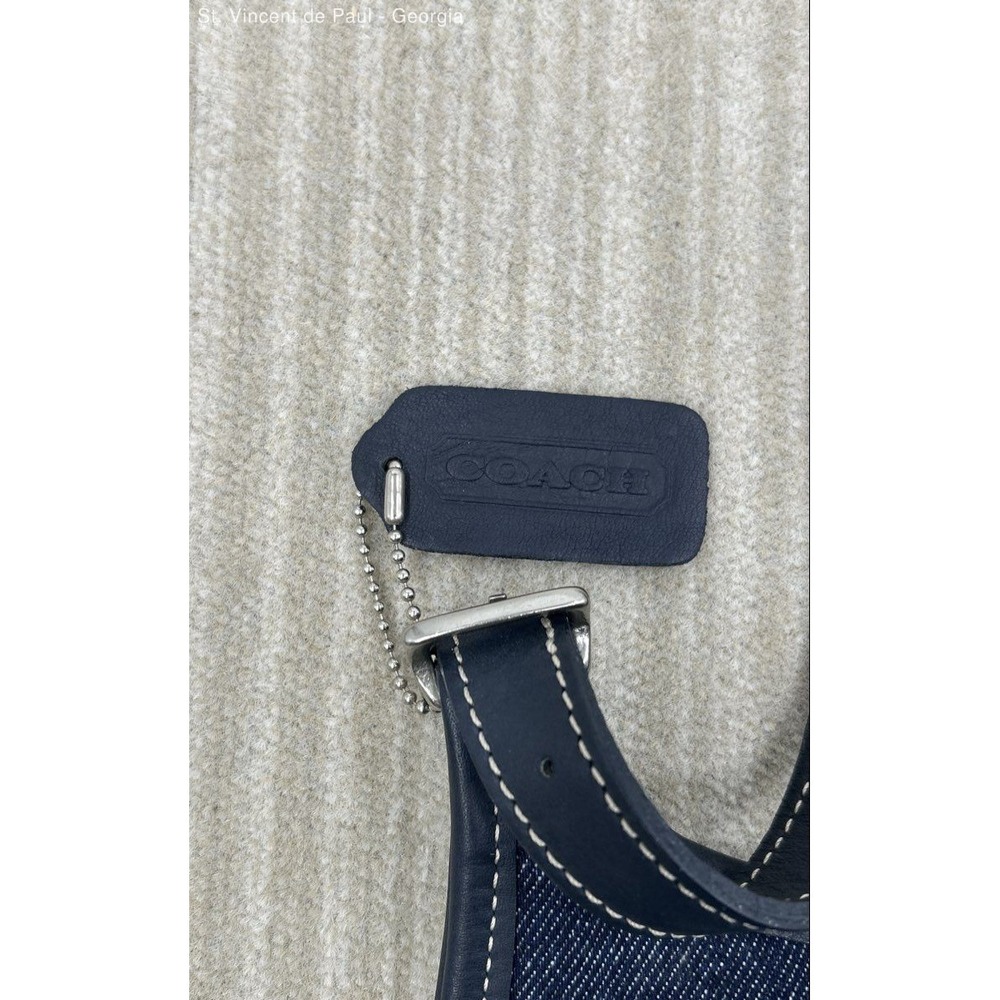 Vintage Coach Denim Hippie Flap Bag – Style 8114 – Blue Denim Made in Costa Rica - Picture 3 of 10
